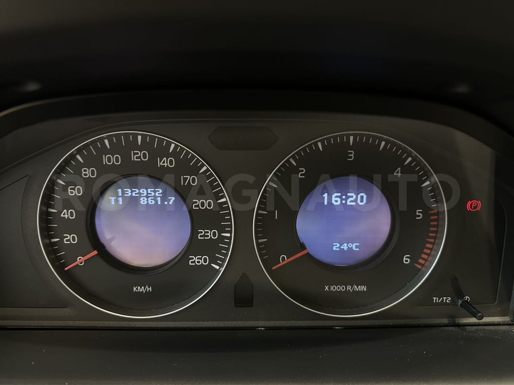 Volvo XC60 usata a Forlì-Cesena (17)