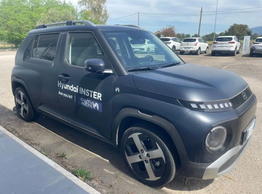 Hyundai Inster nuova a Latina (2)
