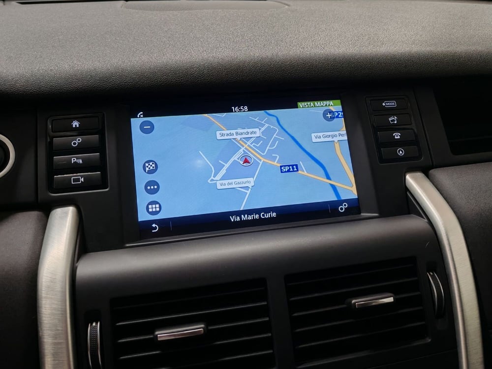 Land Rover Discovery Sport usata a Verbano Cusio Ossola (15)
