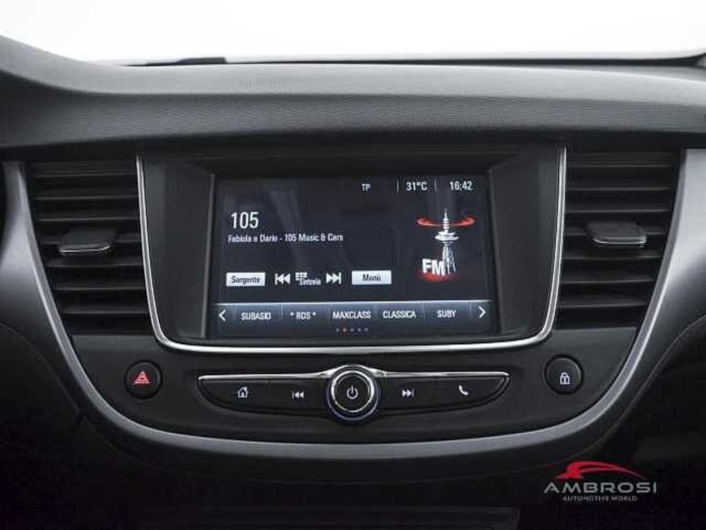 Opel Crossland X usata a Perugia (14)
