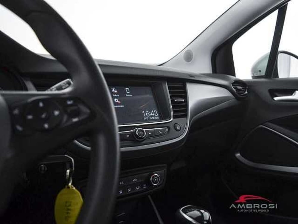 Opel Crossland X usata a Perugia (19)