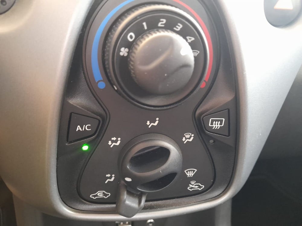 Toyota Aygo usata a L'Aquila (20)