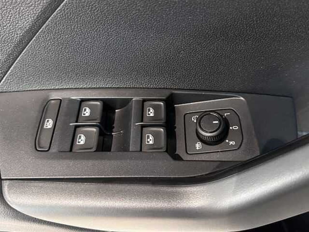 Volkswagen T-Cross nuova a Vicenza (11)