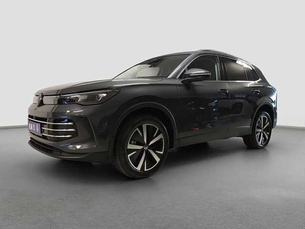 Volkswagen Tiguan nuova a Como