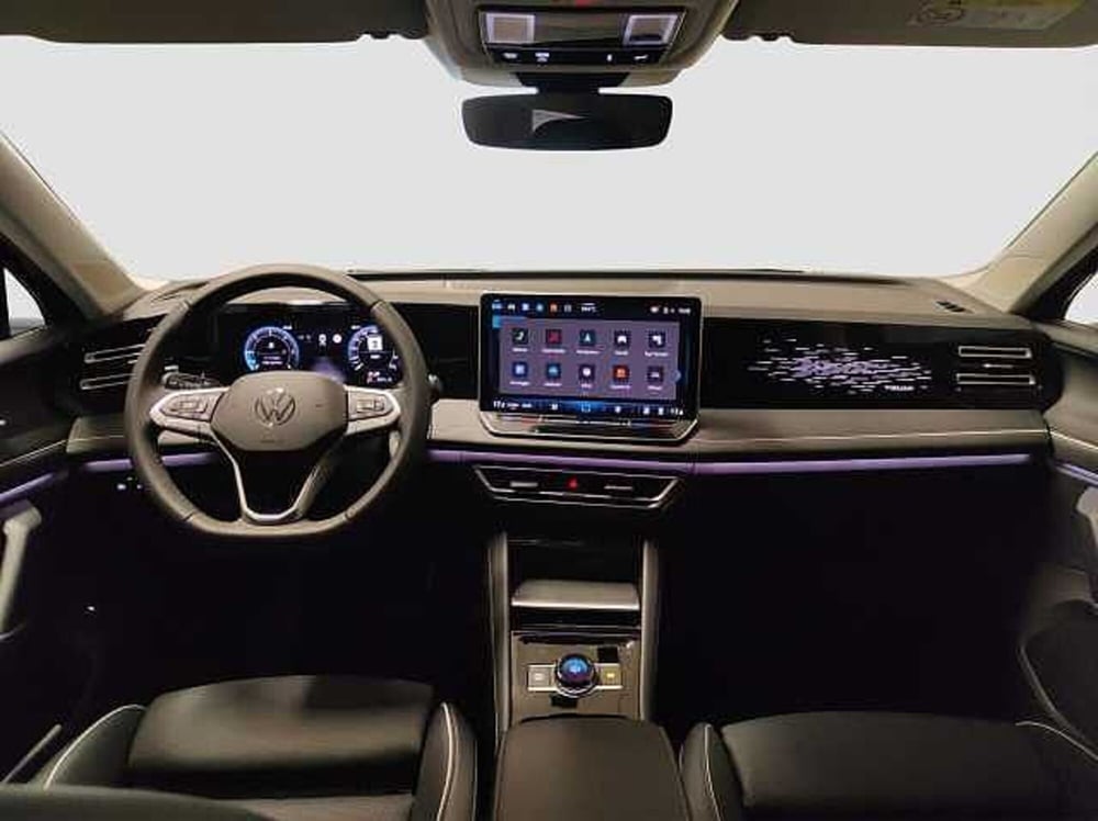 Volkswagen Tiguan nuova a Como (10)