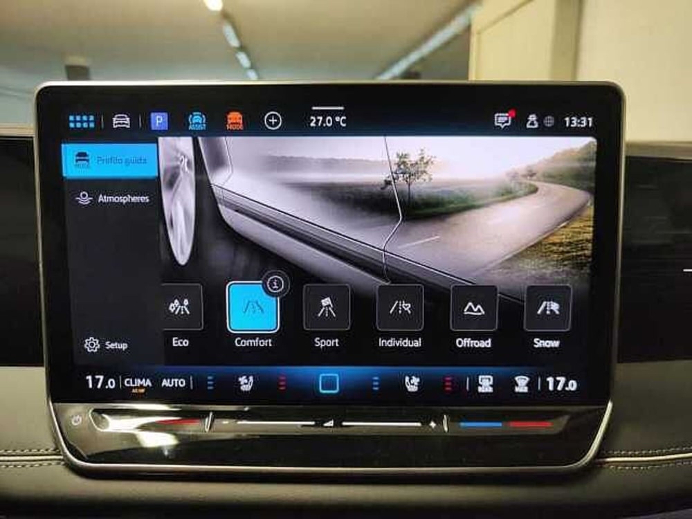 Volkswagen Tiguan nuova a Como (19)