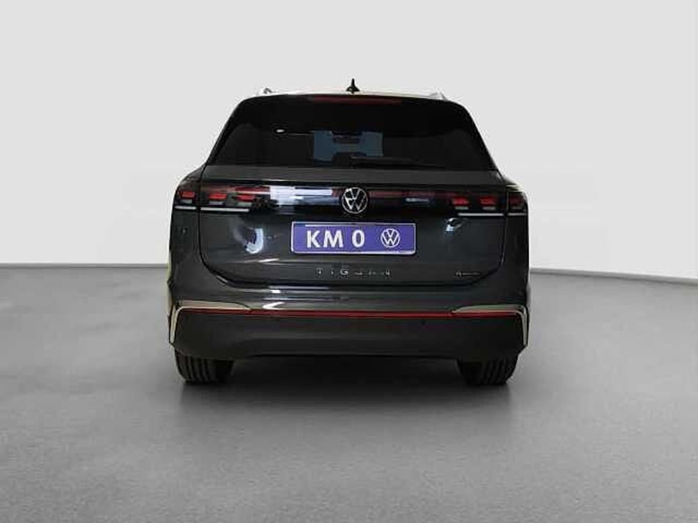 Volkswagen Tiguan nuova a Como (3)