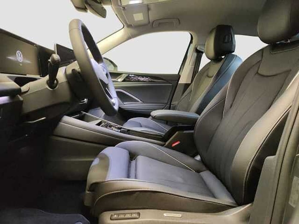 Volkswagen Tiguan nuova a Como (5)