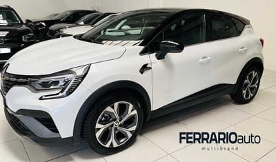 Renault Captur Plug-in Hybrid E-Tech 160 CV RS Line del 2022 usata a Castano Primo
