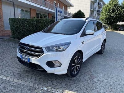 Ford Kuga 1.5 TDCI 120 CV S&amp;S 2WD ST-Line del 2018 usata a Airasca