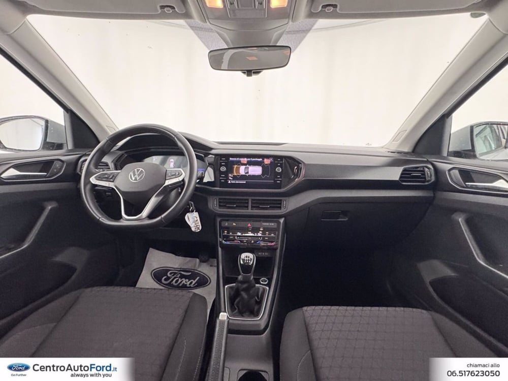 Volkswagen T-Cross usata a Roma (10)
