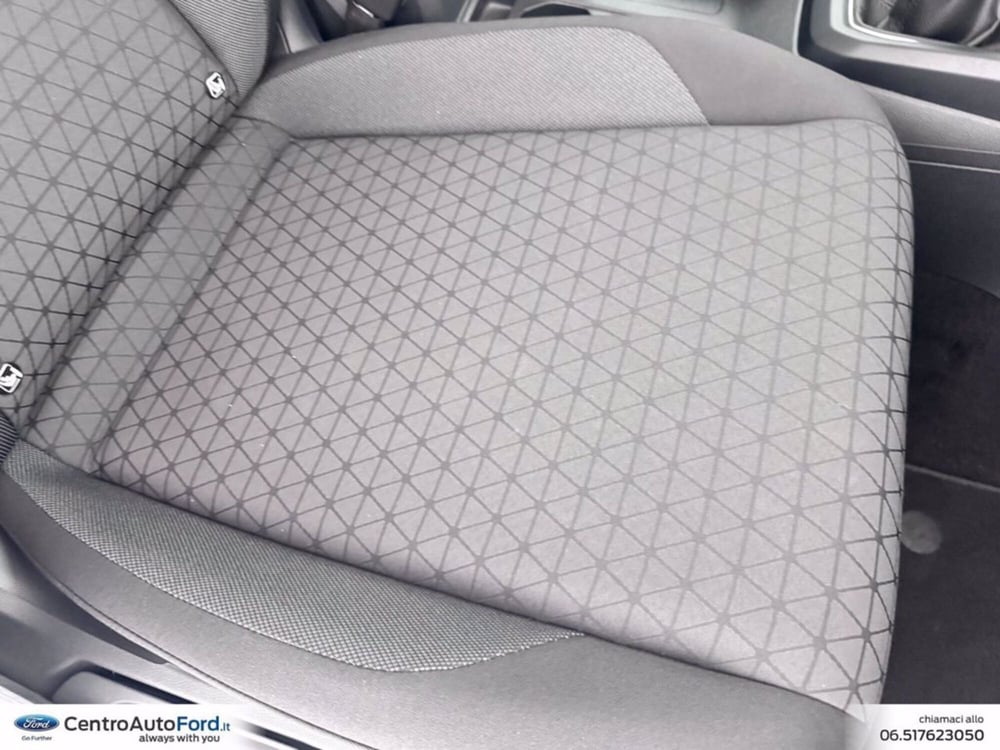 Volkswagen T-Cross usata a Roma (8)