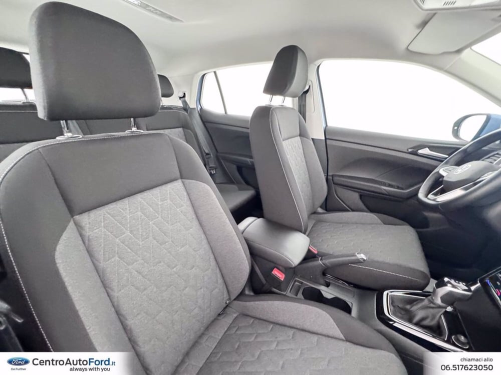 Volkswagen T-Cross usata a Roma (7)