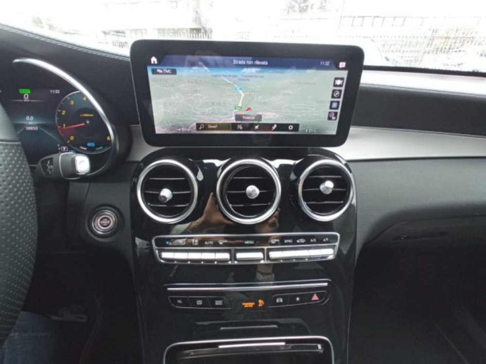 Mercedes-Benz GLC Coupé nuova a Potenza (11)