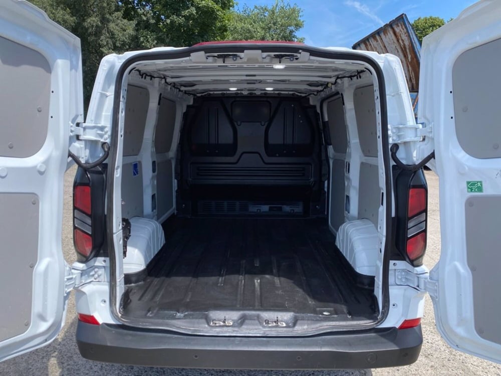Ford Transit Custom Furgone usata a Milano (14)