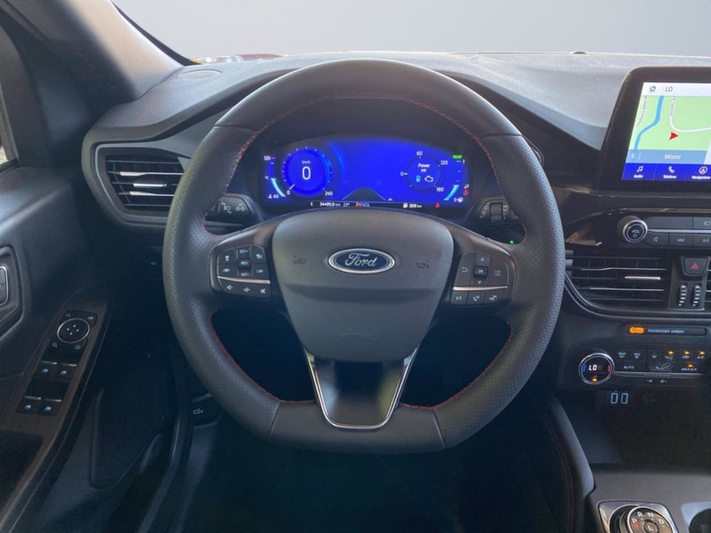 Ford Kuga usata a Milano (13)