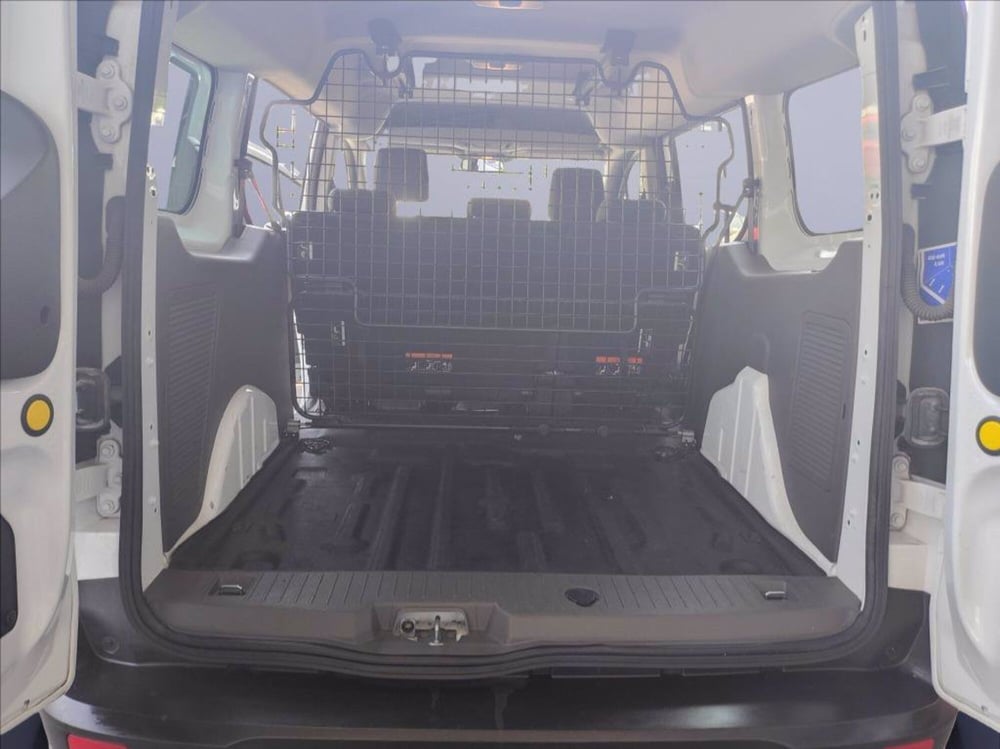 Ford Transit Connect Wagon usata a Milano (12)