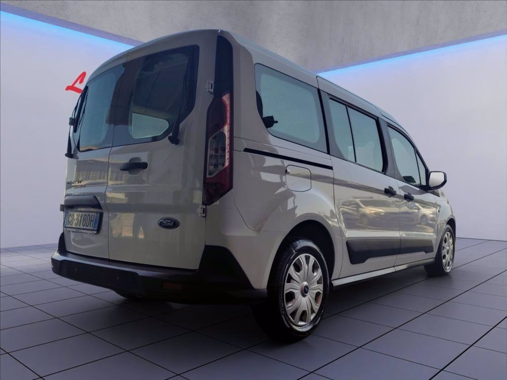 Ford Transit Connect Wagon usata a Milano (7)