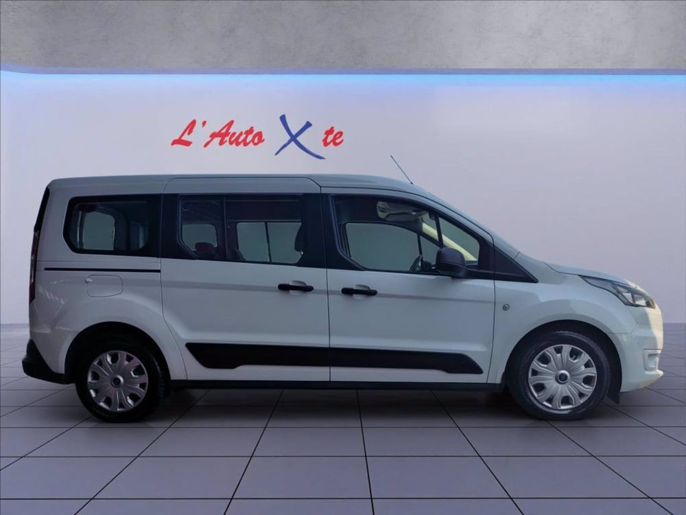 Ford Transit Connect Wagon usata a Milano (8)