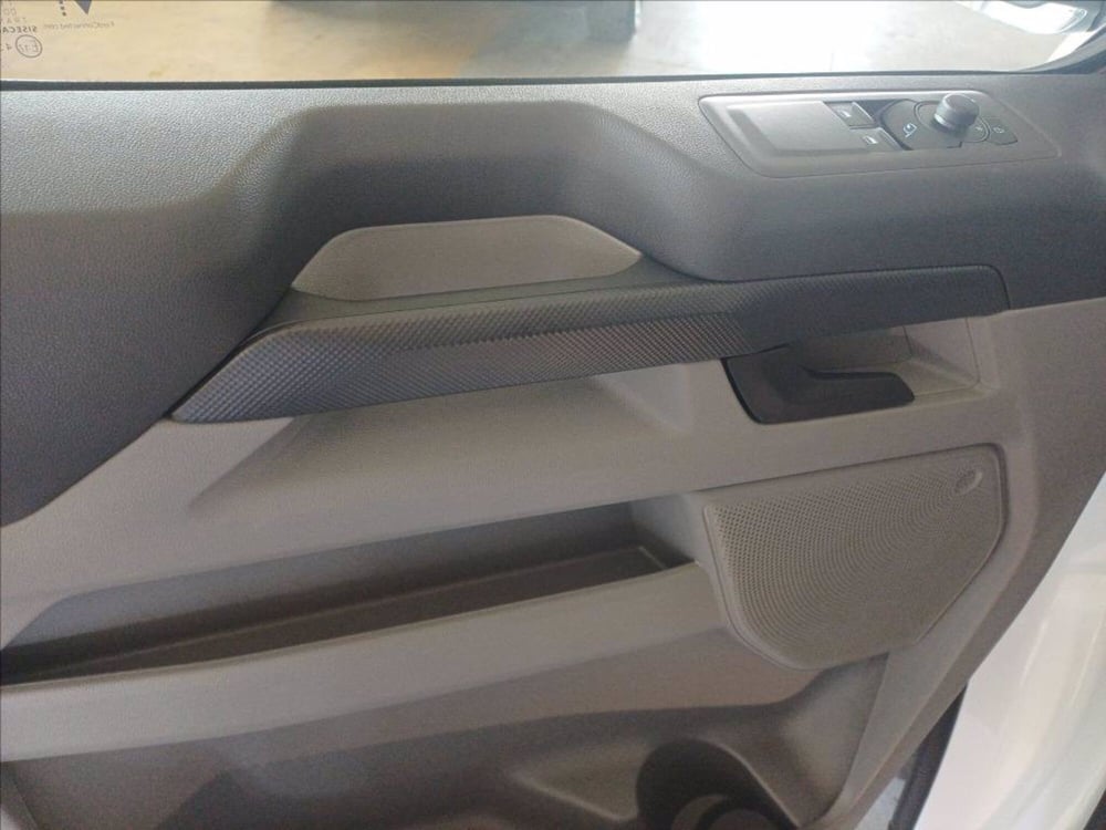 Ford Transit Custom  nuova a Milano (19)
