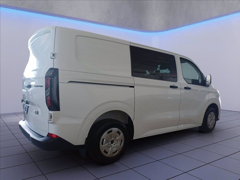 Ford Transit Custom  nuova a Milano (4)