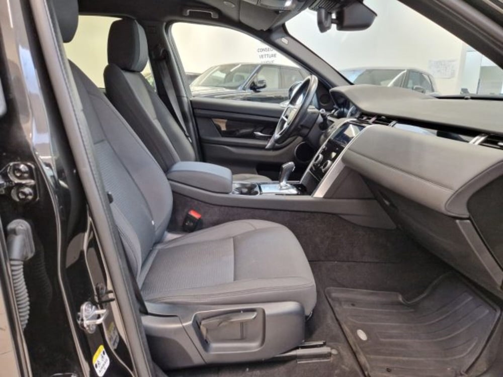 Land Rover Discovery Sport usata a Modena (3)