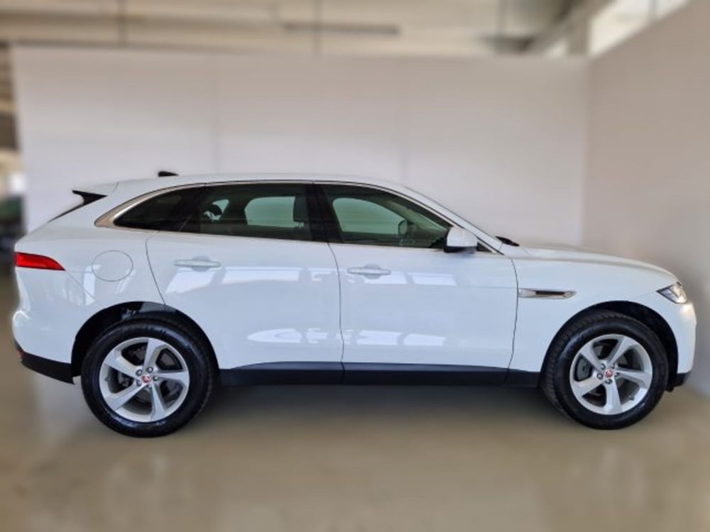 Jaguar F-Pace usata a Modena (6)