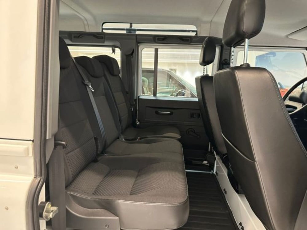 Land Rover Defender usata a Modena (10)