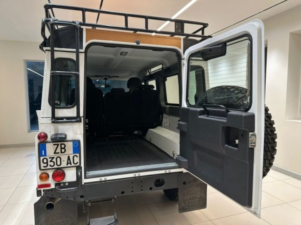 Land Rover Defender usata a Modena (7)