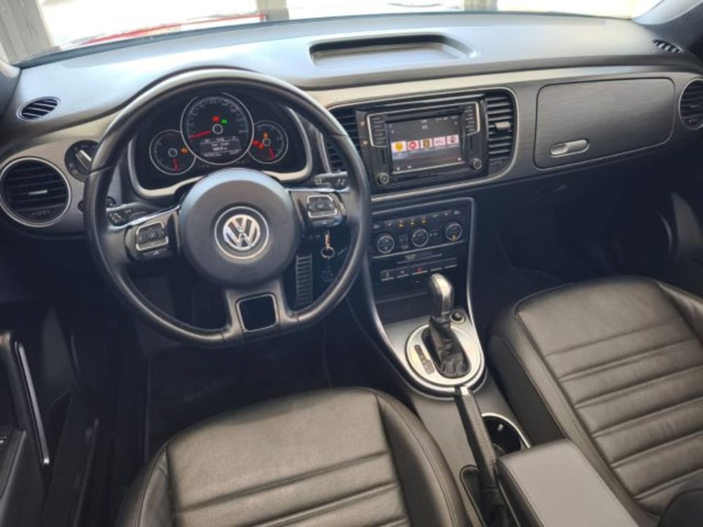 Volkswagen Maggiolino Cabrio usata a Firenze (10)