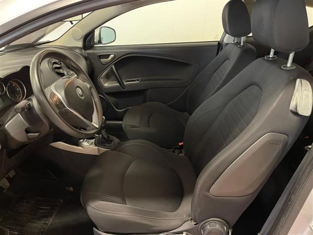 Alfa Romeo MiTo usata a Ragusa (12)