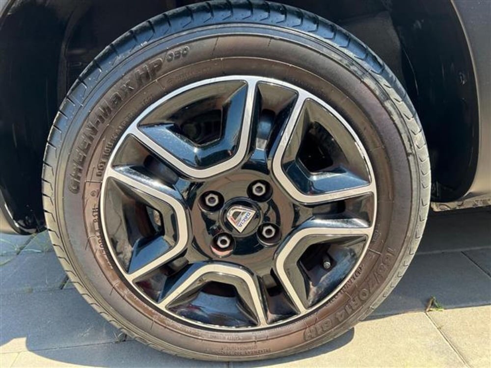 Dacia Spring usata a Ragusa (4)