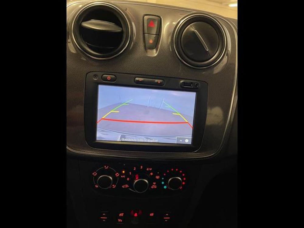 Dacia Sandero usata a Ragusa (9)
