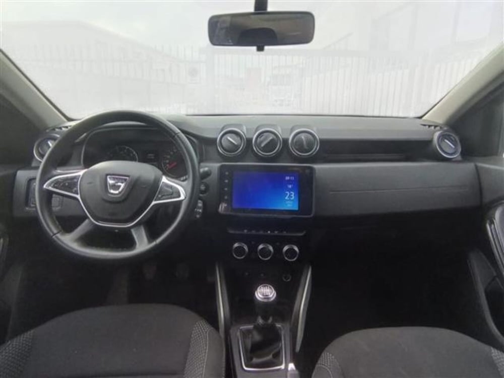 Dacia Duster usata a Livorno (10)