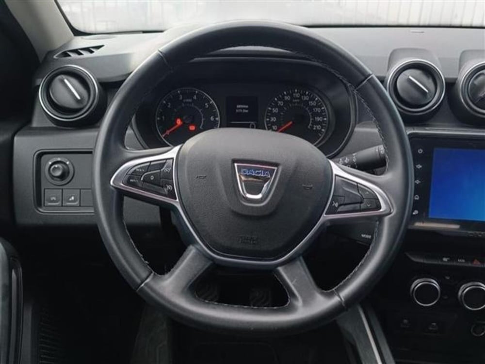 Dacia Duster usata a Livorno (11)
