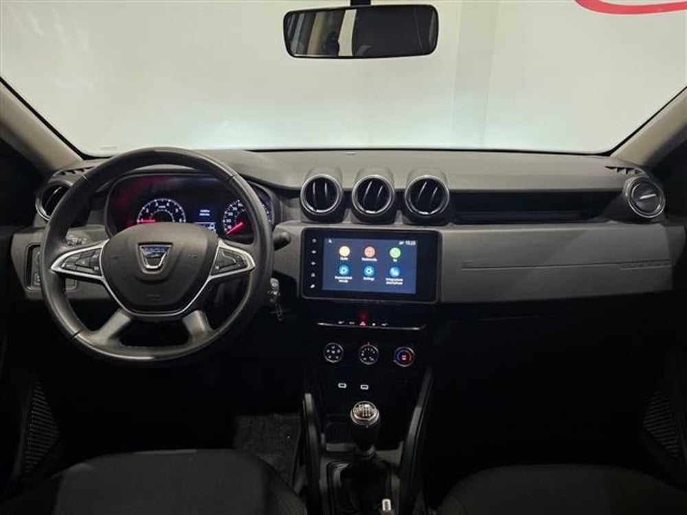 Dacia Duster usata a Palermo (10)