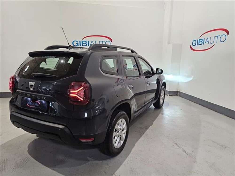 Dacia Duster usata a Palermo (9)