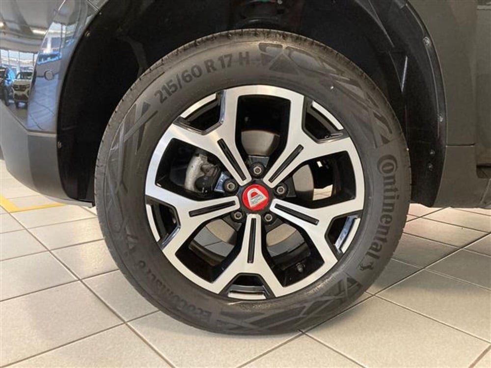 Dacia Duster usata a Brescia (14)