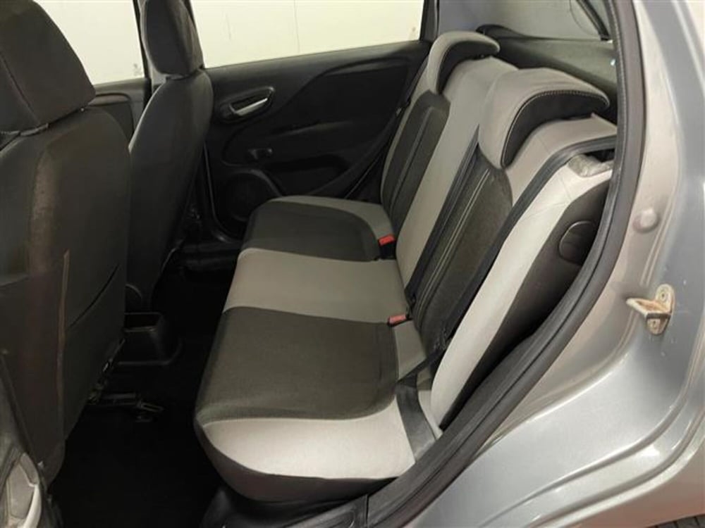 Fiat Punto usata a Ragusa (12)