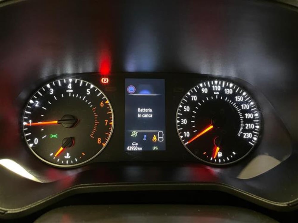 Renault Clio usata a Ragusa (11)