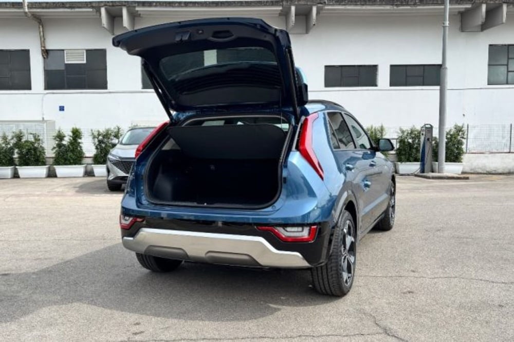 Kia Niro usata a Latina (7)