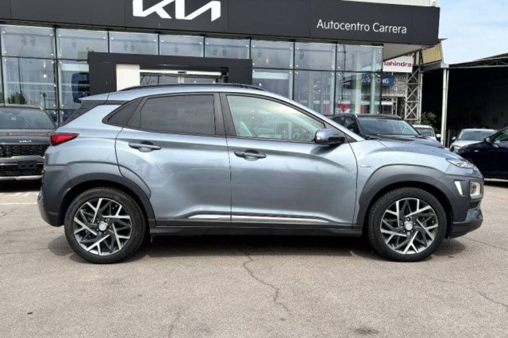 Hyundai Kona usata a Latina (4)