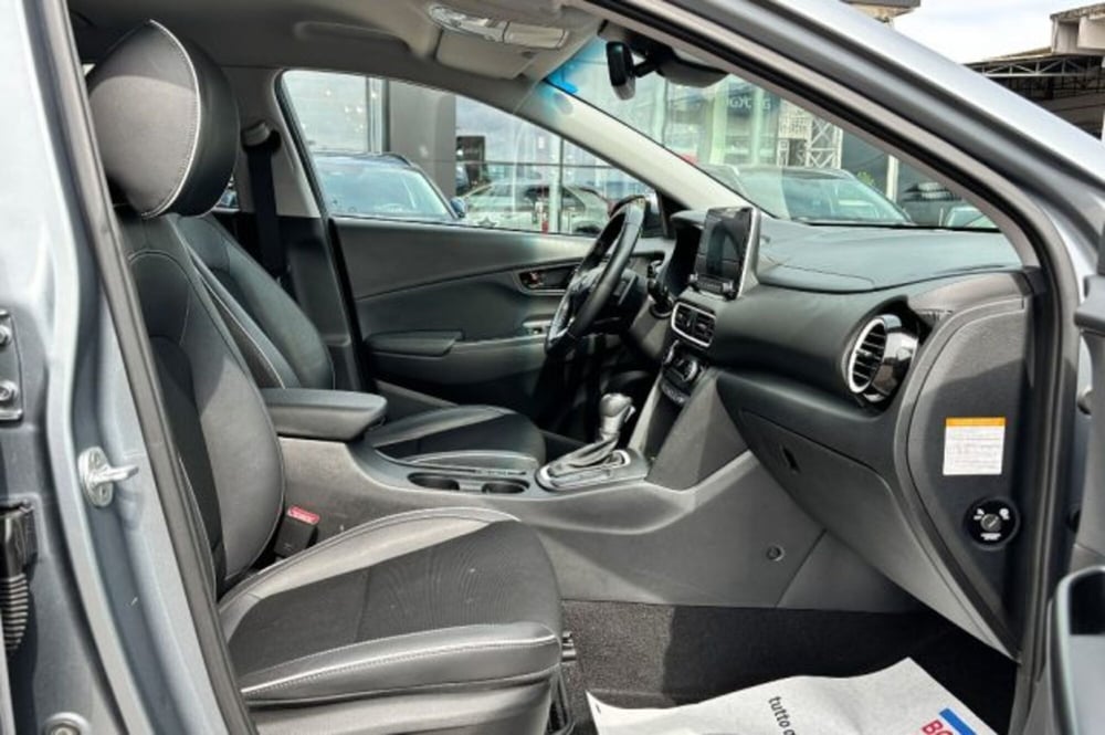 Hyundai Kona usata a Latina (8)