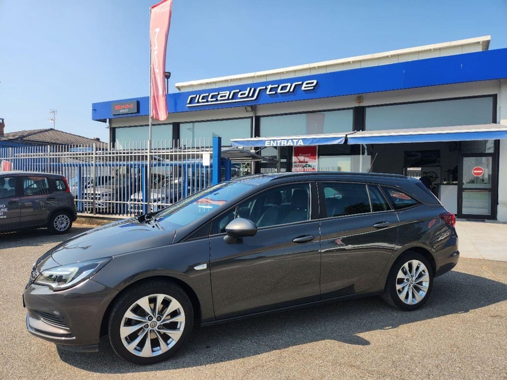 Opel Astra usata a Milano