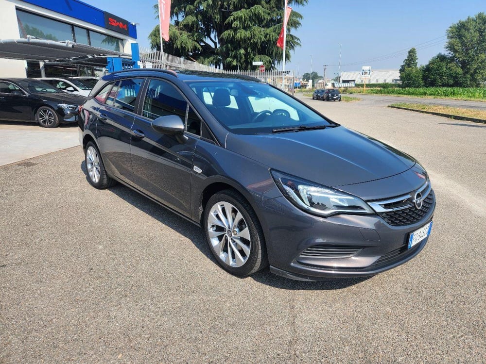 Opel Astra usata a Milano (5)