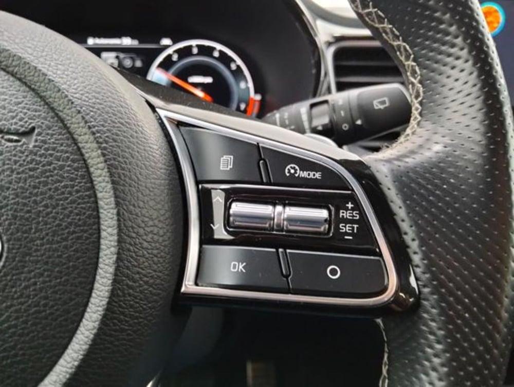 Kia ProCeed usata a Como (12)