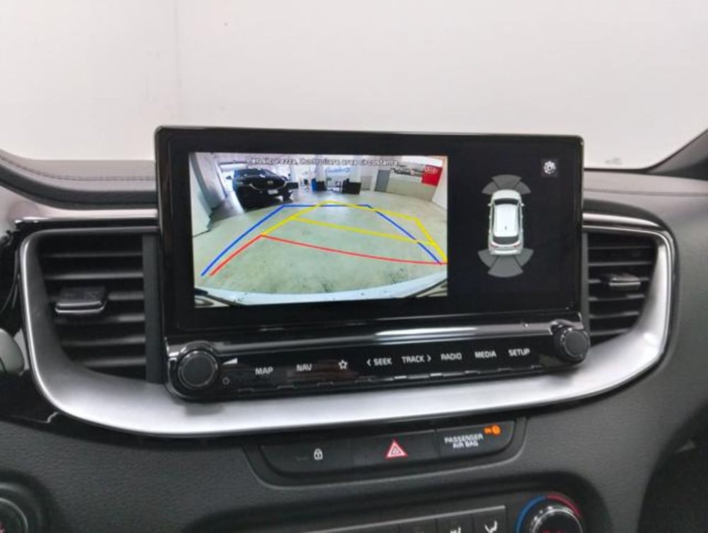 Kia ProCeed usata a Como (18)
