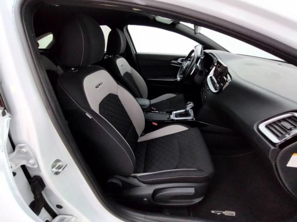 Kia ProCeed usata a Como (3)