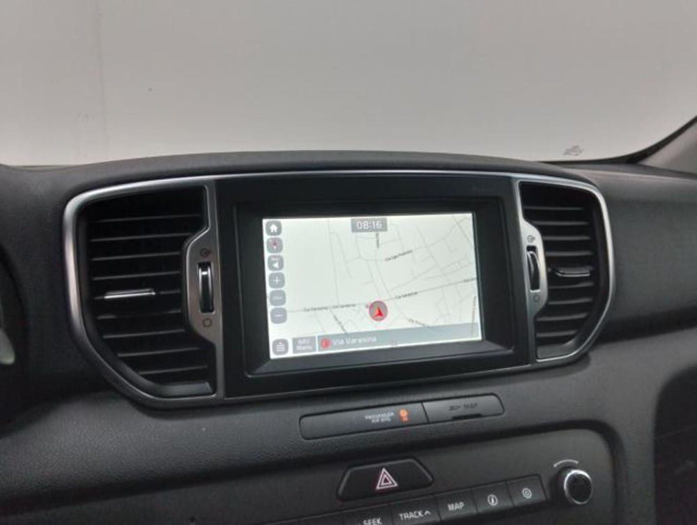 Kia Sportage usata a Como (16)