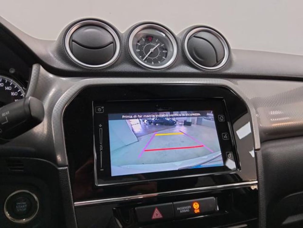 Suzuki Vitara usata a Como (18)